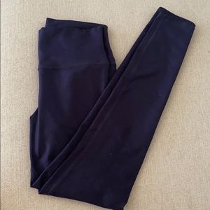 ALO Yoga workout leggings